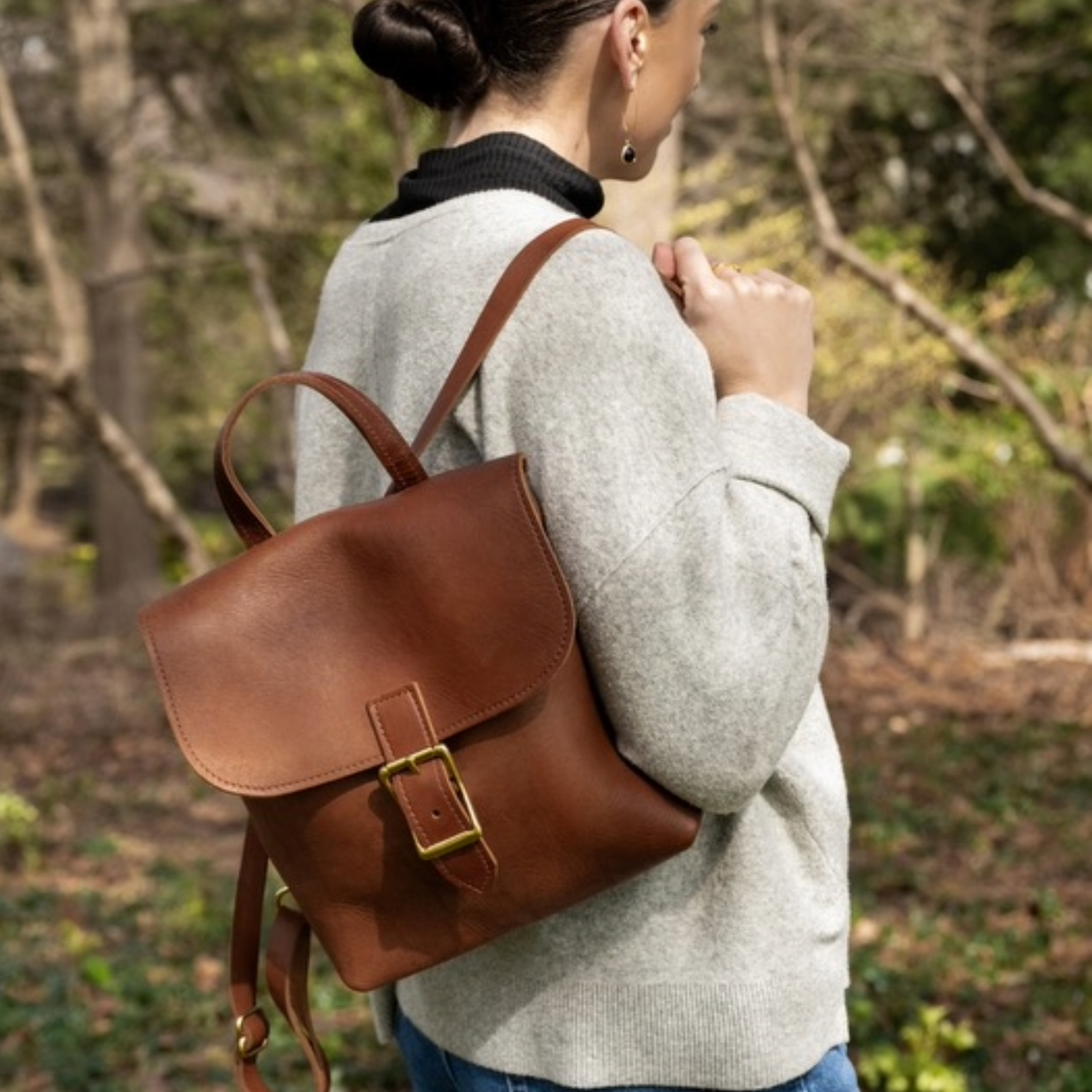 leather field pack