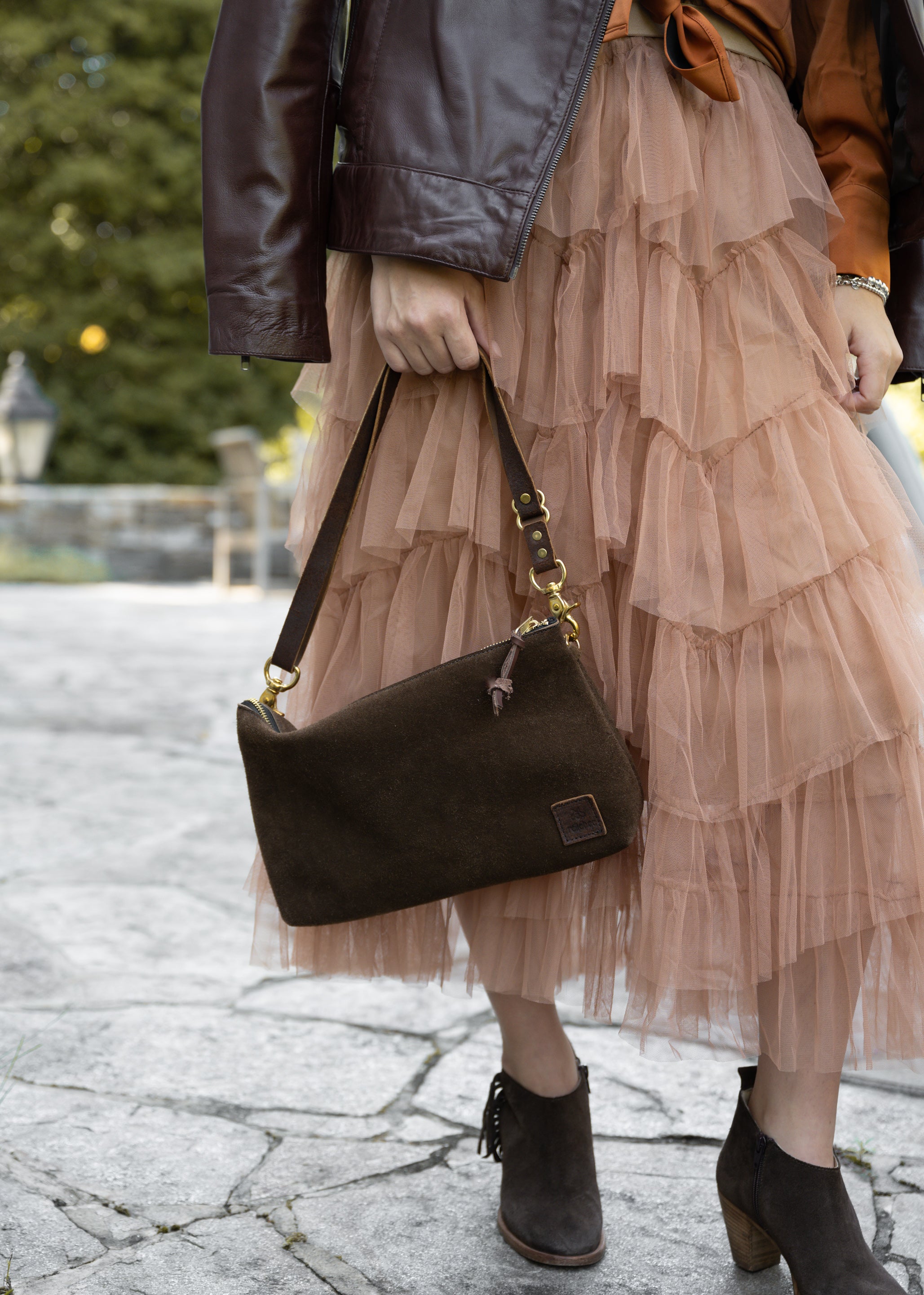 Brooklyn Sling: Leather