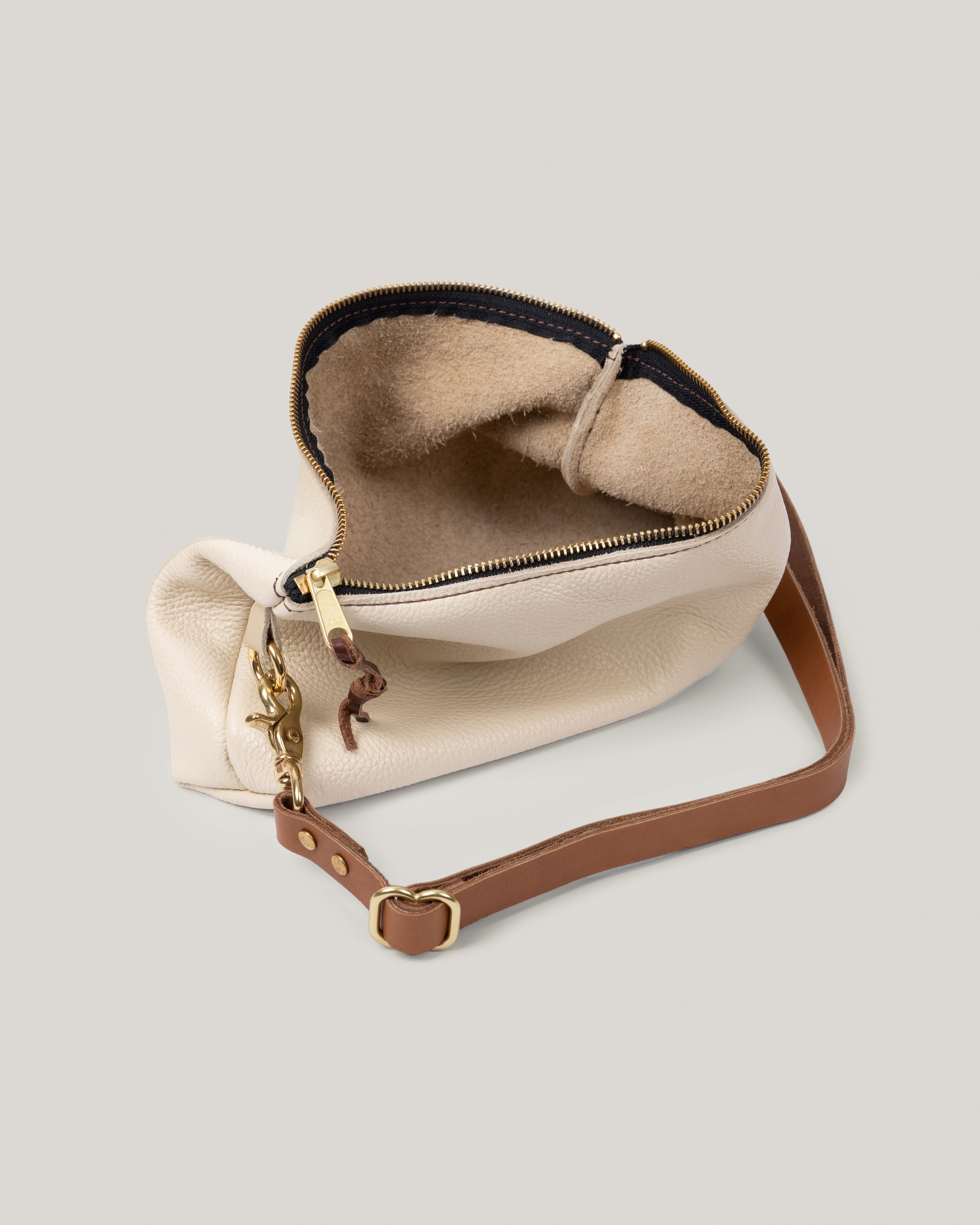 Brooklyn Sling: Leather