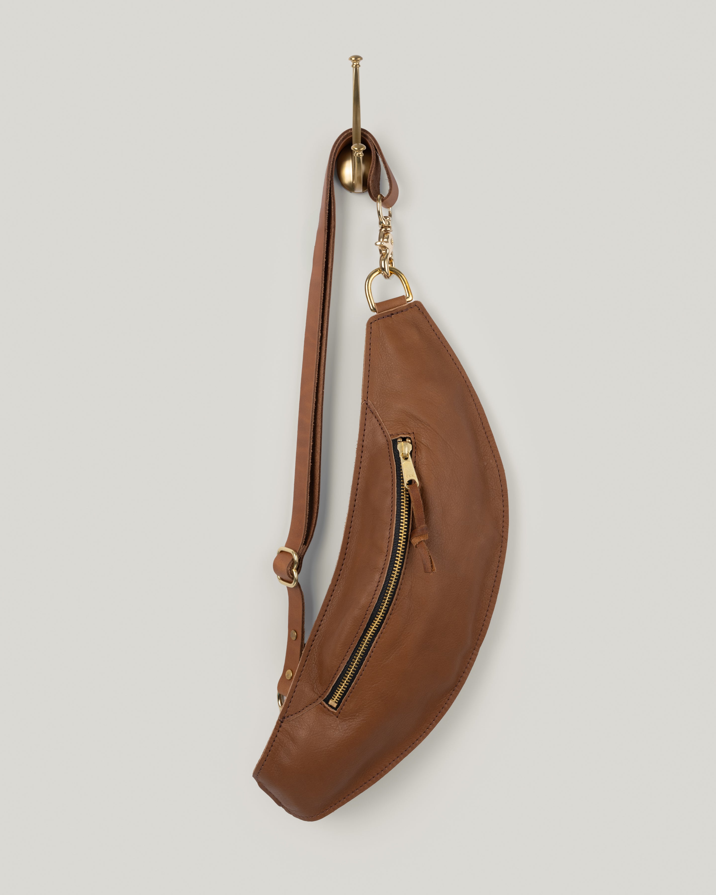 Classic Sling: Leather