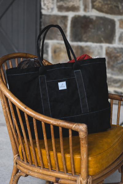 The Utility Tote - Big Canvas Travel Bag with Snap Strap | Rellebee
