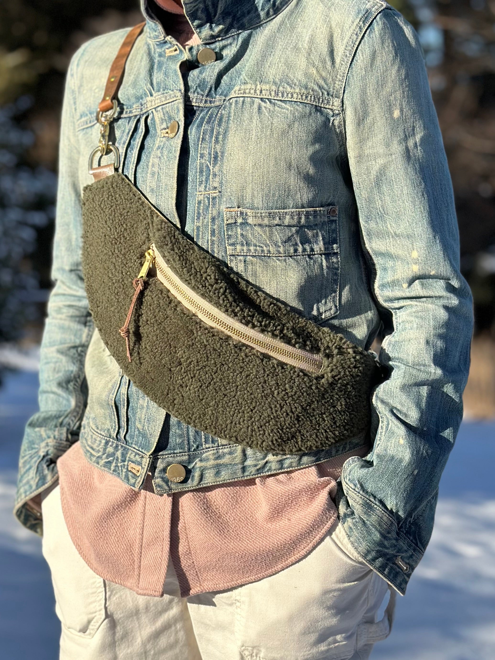 Classic Sling: Shearling