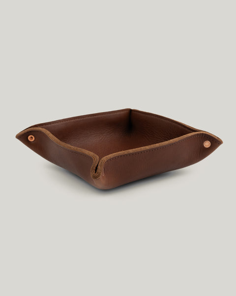 Catch All Tray - Leather Valet Tray with Brass Rivets | Rellebee